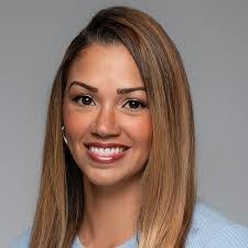 Lynette Blanco's Instagram, Twitter & Facebook