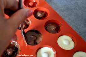 Patisseries Au Chocolat Sans Cuisson Mignardises Recettes By Hanane Gateau Oriental Sans Cuisson Patisserie Chocolat Patisserie