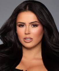 Mira Salama's Instagram, Twitter & Facebook