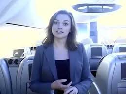 Globe spanning range for you and your 39 closest friends. Inside The Boeing 787 Dreamliner Cabin Exclusive Tour By Boeing Expert Youtube