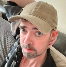 What defines horror in writing?