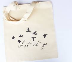 Let It Go Kus Baskili Bez Canta Zet Com Da 29 90 Tl Canta Baski Desenler