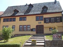 With spacious accommodations, beach haus gives you a place to call home. Bachhaus In Eisenach Ausflugsziele Fur Kinder In Thuringen