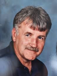 Willard Rowe's Instagram, Twitter & Facebook