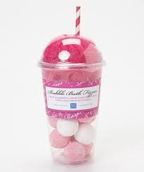 Clear Cup Bath Fizzies And A Loofah At The Top Cute Bath Bomb Packaging Bath Bombs Diy Homemade Bath Products