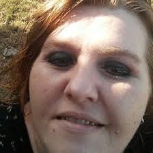 Gina Newsom's Instagram, Twitter & Facebook