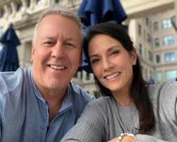 Madison Rottman is officially a freshman at the U, continuing a proud  family tradition. Her parents, Dr. Steven Rottman, B.H.S. '98, now a  plastic surgeon in Baltimore, and Brooke Rottman, B.B.A. '98,