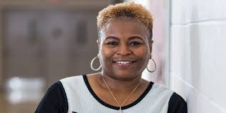 Angela Ringgold's Instagram, Twitter & Facebook