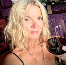 Tammy Sells Costa Rica