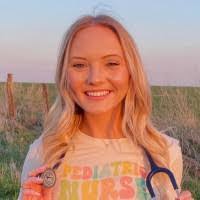 Maggie Stiles's Instagram, Twitter & Facebook