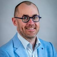 300+ "Roulston" profiles