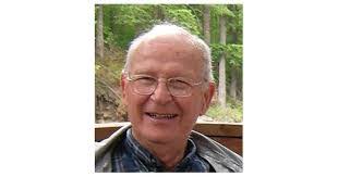 Edward Straka's Instagram, Twitter & Facebook