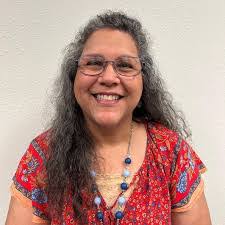 Loretta Rutherford's Instagram, Twitter & Facebook