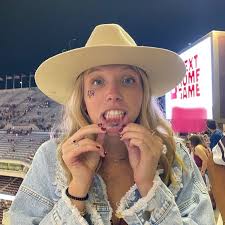 Howdy TAMU '25 !!! 🤠 My name is Maggie Coyle (Maggie the Aggie) and I'm a  Community Health major from Driftwood, TX. This year I will be a director  for the SOCIAL