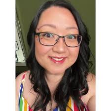 Sally Rocha's Instagram, Twitter & Facebook