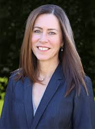 Carrie Crutchfield's Instagram, Twitter & Facebook