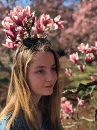 Allison Karp's Instagram, Twitter & Facebook