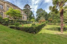 Demeure De Prestige A Vendre Versailles Neuilly Paris Ouest Emile Garcin Immobilier Immobilier Luxe Hotel Particulier