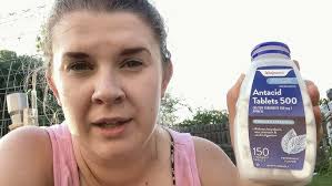 Whenever possible choose foods rich in calcium such as: Hopefully Solving My Blossom End Rot Problem With Tums Youtube