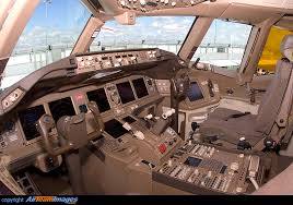 Cockpit diagrams, aircraft profiles and manufacturer/aircraft logos for the boeing 777. Boeing 777 35r Er Vt Jeb Aircraft Pictures Photos Airteamimages Com