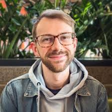 Arrrrrrrrghhhhhhhh. Wrong. "Learn More" IS a call to action (CTA). So is: •  "Get Started" • "Discover More" • "See How It Works" Any decent copywriter  or UX writer will tell you