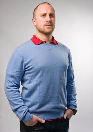 En ajustant bien les moufles et les bottes qui vont bien avec. Le Probleme Du Pull A Col Rond