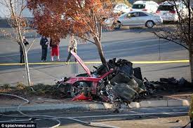 Here's what we know so far about 'fast and furious' actor paul walker's death, as social media offers clues the news of his death, accompanied by photos of his piercing blue eyes, quickly went viral. Tragedy Walker Left The Event In A Porsche Carrera Gt Driven By His Friend And Financial Adviser Former Ra Paul Walker Paul Walker Crash Paul Walker Daughter