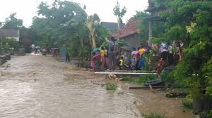 Takbir keliling desa srikaton kayen pati jawa tengah 2018. Petani Di Srikaton Pati Terancam Gagal Panen Karena Lahan Terendam Banjir Tribun Jateng