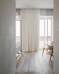 Window treatments in your bedroom may be the most important design feature in your home. Pin By Teo Christinsen On The Best Of Fizzm Home Home Bedroom Home Decor