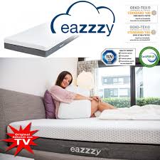 Ein vorteil der matratze in 140 x 200 zentimeter gegenüber dem klassischen doppelbett mit zwei matratzen ist die fehlende besucherritze. Eazzzy Matratze