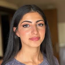 My beautiful Mama to be @sara.ghorayeb #dubaimua #makeupartist #glam #beauty