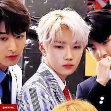 reacts and imagines. {🍒}