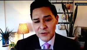 School district leaders from around the U.S. rethink education, emphasize  online learning