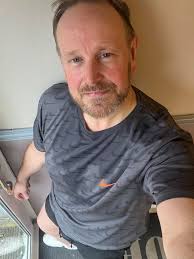 Getting sweaty with @mathieuvanderpoel 🤣 #Cycling #bikes #Sweat #Training  #WeLoveCycling #GoZwift