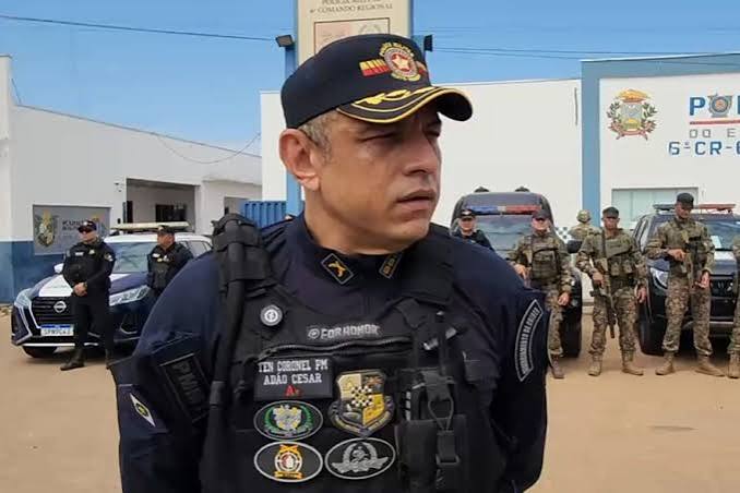 MidiaNews | Dupla &eacute; presa enquanto fazia &ldquo;live&rdquo; a caminho de executar rival