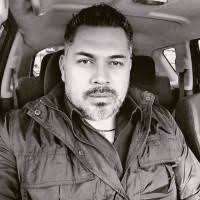 70+ perfiles de «Jonathan G.»