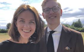 Kapitel 1: Vi ska gifta oss!