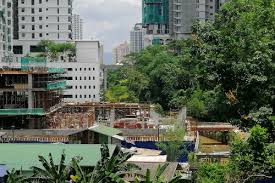 The township consists mainly of residential condominiums and office complexes. Inspirasi Mont Kiara