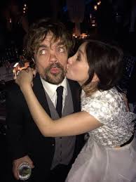Shae karekterini canlandıran sibel kekilli, 2010 yılında yayınlanmaya başlayan dizinin 1 bölümünde konuk oyuncu olarak sahne aldıktan sonra, ikinci performansı ile dikkat çeken ve büyük beğeni toplayan kekilli, dizinin dördüncü sezonunda senaryo içerisinde öldürülerek game of thrones. Tyrion And Shae Game Of Thrones Cast Peter Dinklage Game Of Thrones
