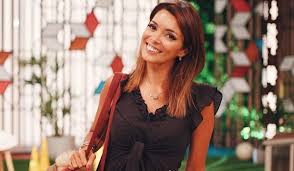 81,336 likes · 294 talking about this. Maria Cerqueira Gomes Muda De Visual E Esta Loira