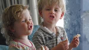 Kisah Bayi Dinyatakan Meninggal Bisa Hidup Lagi Setelah Dipeluk Ayah dan  Ibu, Kondisinya Sekarang