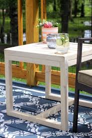 Simple 10 Diy Outdoor Side Table Toolbox Divas In 2020 Inexpensive Patio Furniture Unique Patio Furniture Outdoor End Tables