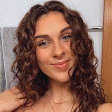 Taylor Eckert's Instagram, Twitter & Facebook