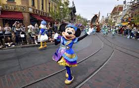 Lots of designated seats for eating. Updated Disneyland Walt Disney World Will Close As Theme Parks Brace For Coronavirus Fallout
