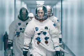 The life of neil a. Movie Review Director Chazelle Over His Head In First Man Movies Gwinnettdailypost Com