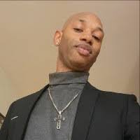 Joanna York's Instagram, Twitter & Facebook