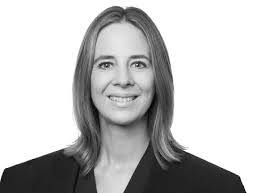 Louise Lutz's Instagram, Twitter & Facebook