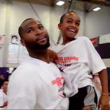 See more ideas about cousins, kentucky sports radio, george karl. Hero Child Nutmegs Demarcus Cousins Then Scores In His Face Sbnation Com