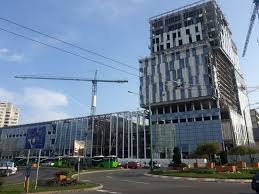 Oferim cazare in regim hotelier in studio coresi brasov, situat chiar langa coresi shoping center. Mall Afi Brasov Program Convenabil Pentru Noul Centru Comercial De La Poalele Tampei B1 Ro