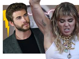 November 1992 in nashville geboren. Miley Cyrus Beleidigt Liam Hemsworth In Aller Offentlichkeit Geht Sie Hier Zu Weit